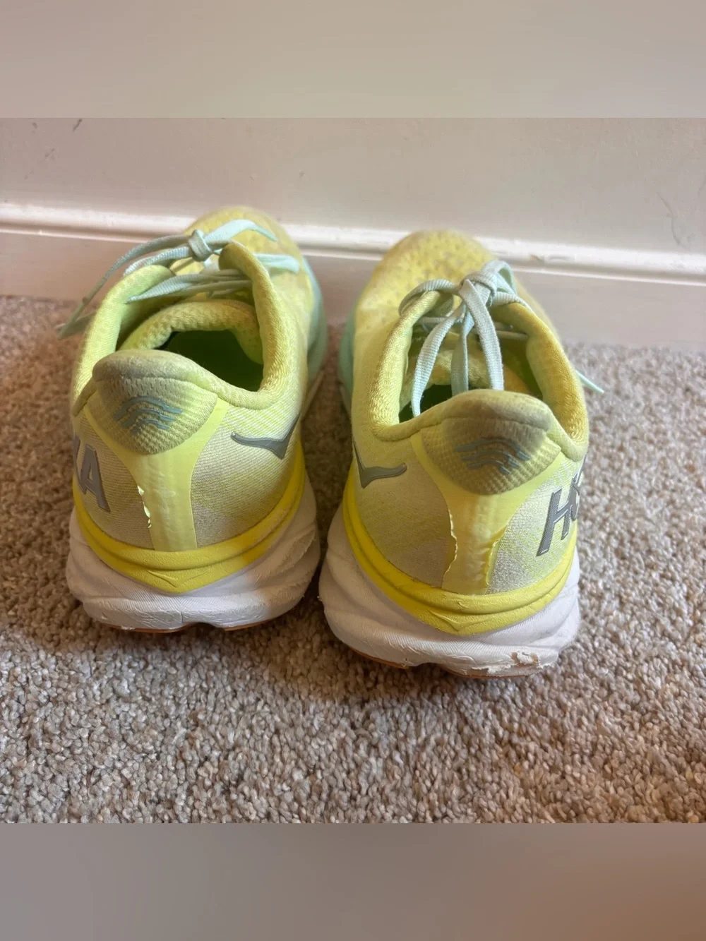 Hoka One One hoka clifton